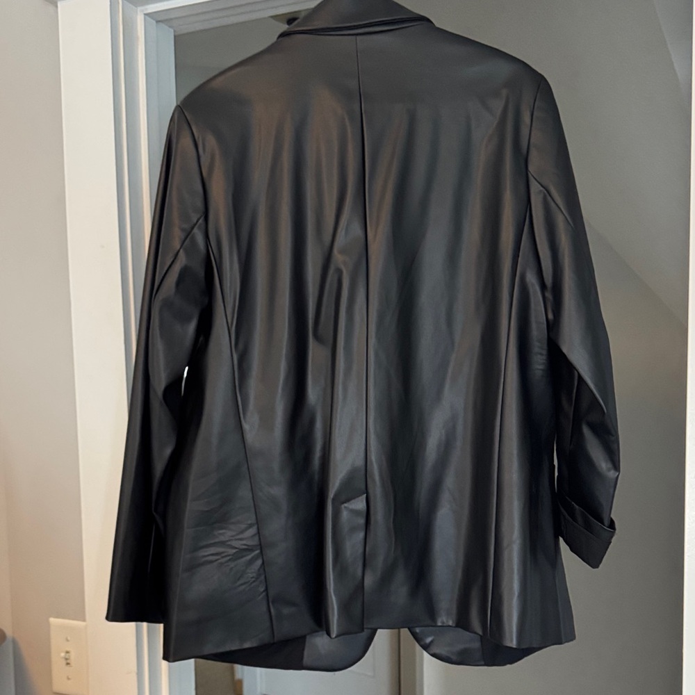 Black Faux Leather Blazer - Picture 5 of 5